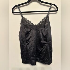 Vintage (80s/90s) Vanity Fair Black Lace Detail Slip Size 36